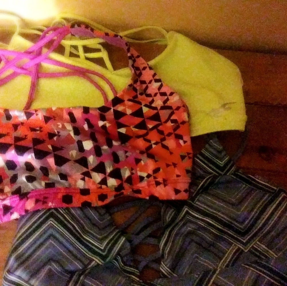 VIctoria Secret Lightweight! Total of three! - Picture 6 of 8